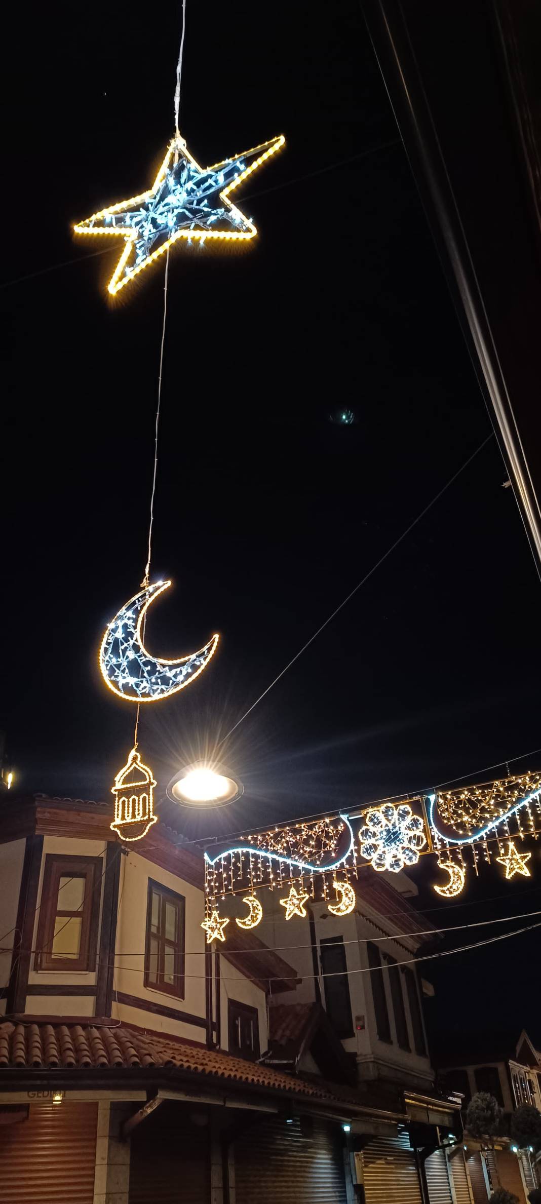 Konya’da Ramazan heyecanı başladı: Şehirde ışıklar, etkinlikler ve bereket var 10